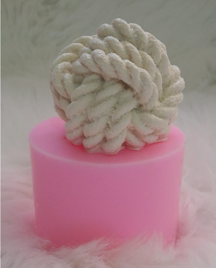 Ufak yumak silikon kalip